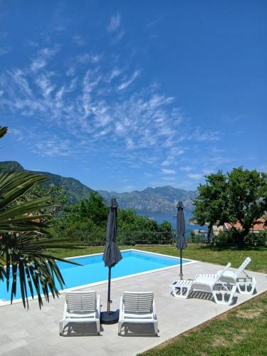 Apartments Orizzonte with beautiful view of the bay — 4-Star Luxury Hotel in Kotor, Montenegro