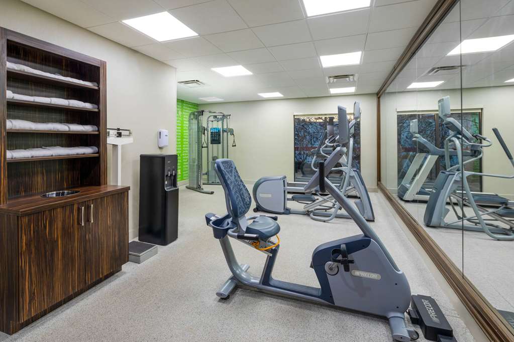 La Quinta Inn & Suites by Wyndham Kennesaw - photo 7