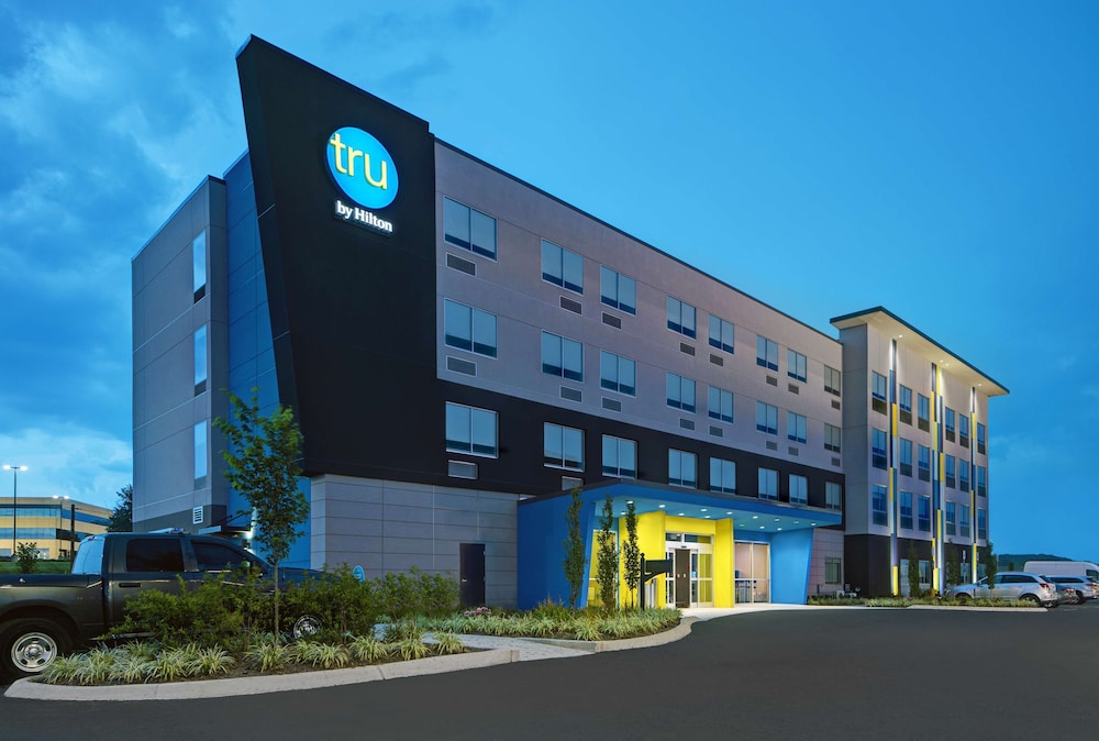 Tru by Hilton Knoxville West Turkey Creek - photo 36