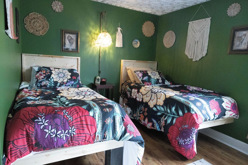 Monroe Street Suites - photo 34