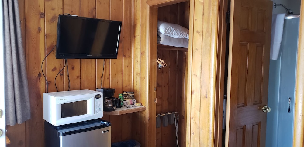 Canyon Motel - photo 13