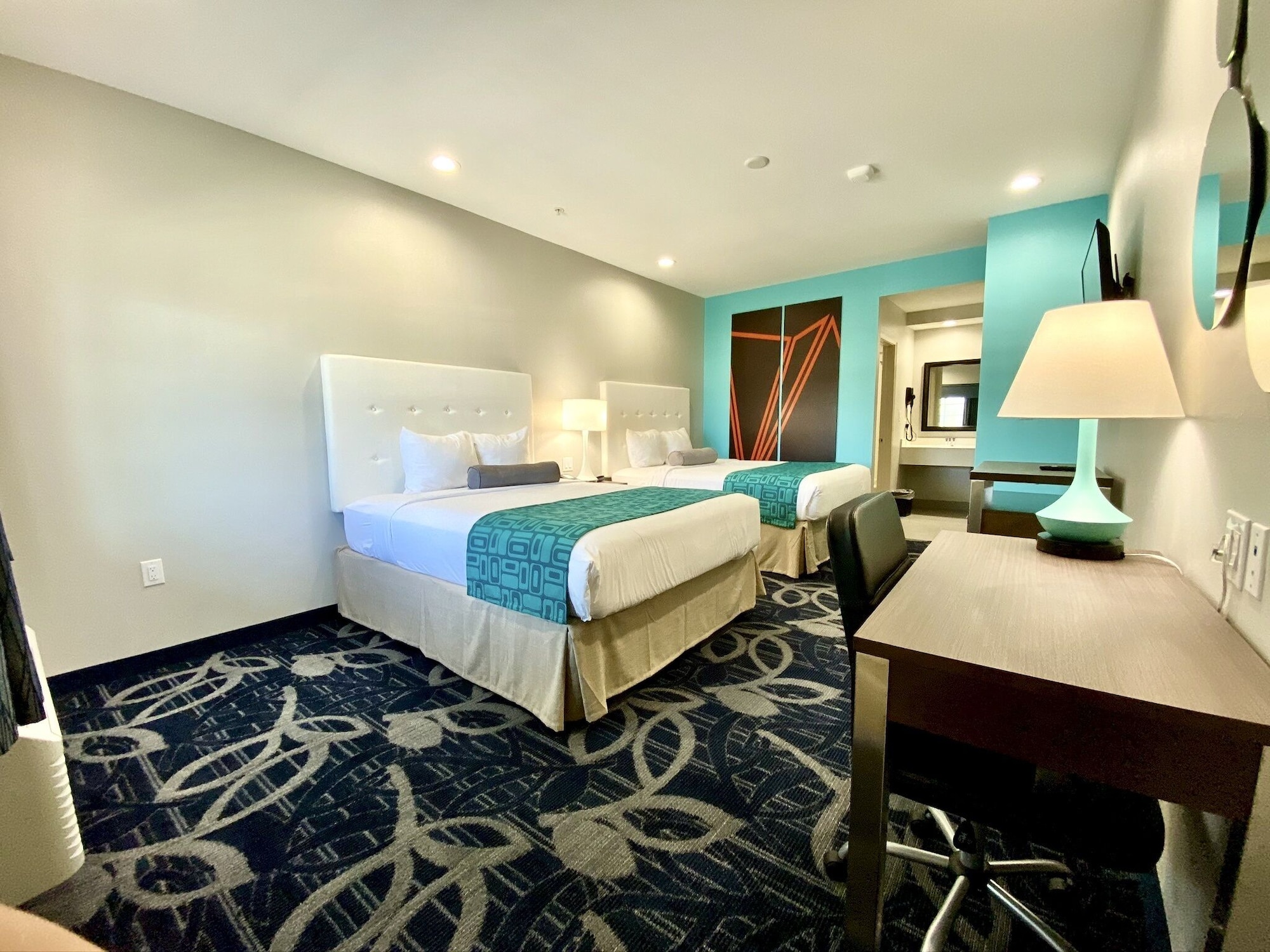 Americas Best Value Inn Houston Willowbrook - photo 4