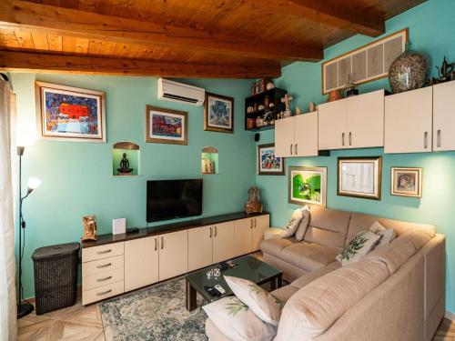 Apartment & Room Sunset Beach One Bedroom Apartment with Terrace and Garden View
