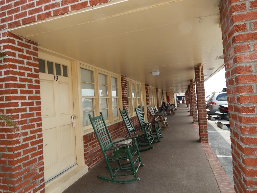 Oceanic Motel - photo 15