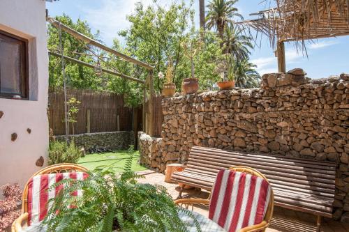 El Cuarto - carbon neutral hotel in Santa Lucia