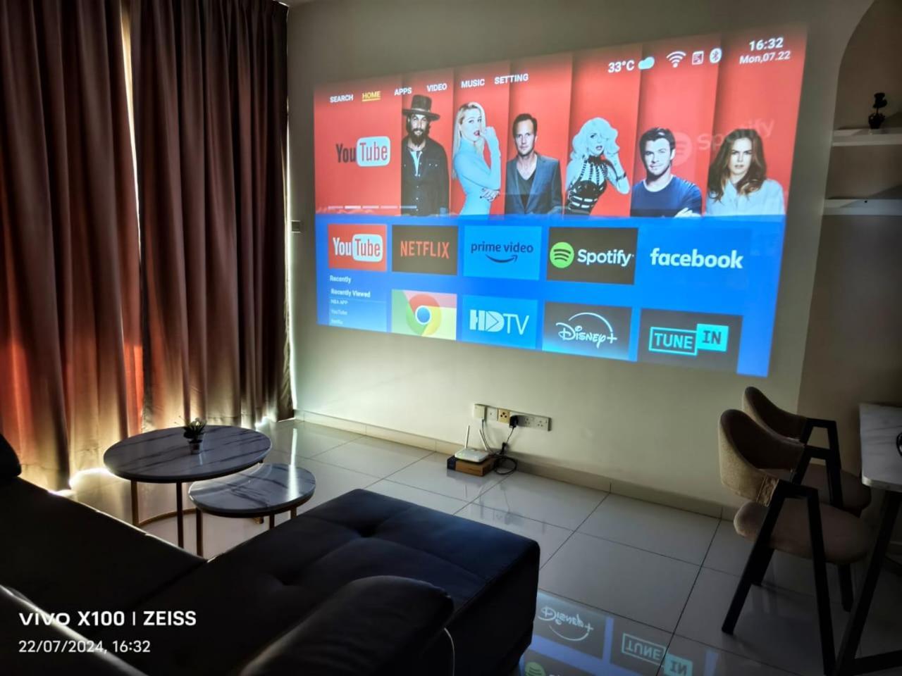 sp13a Netflix 6pax 2park kelab Rahman putra Sungai buloh — 4-Star Luxury Hotel in Shah Alam, Malaysia