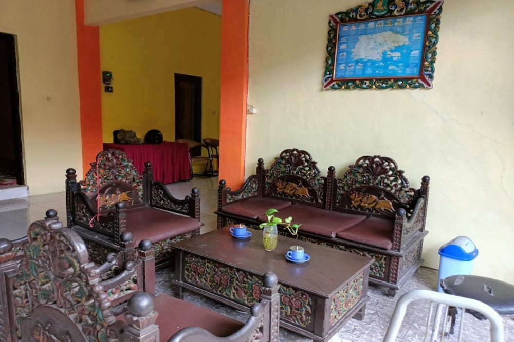 OYO 91232 Hotel Garuda — Sumenep — photo 2