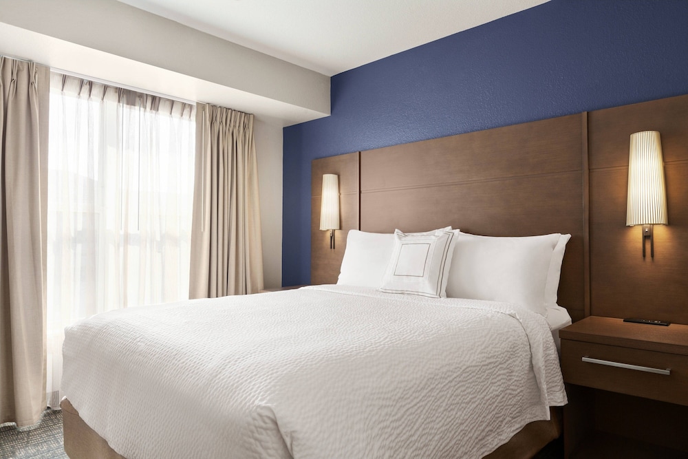 Residence Inn by Marriott Salinas Monterey - photo 8
