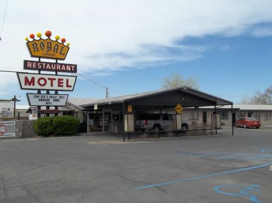 Royal Host Motel - featured photo