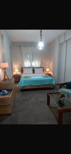 Pines Flat - carbon neutral hotel in Unknown City
