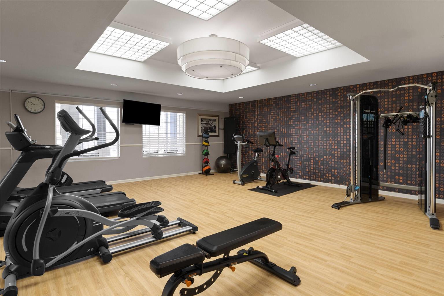 La Quinta Inn & Suites by Wyndham Gallup - photo 18