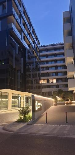 Golden Studio private parking