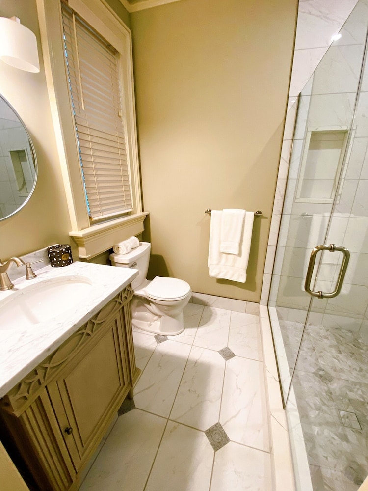 The Edward Hotel - photo 43