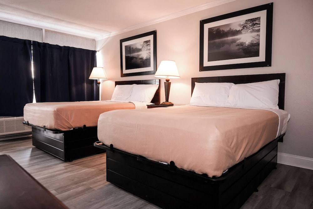 Riverside Inn & Suites by OYO Danville Ceaser Casino - photo 22