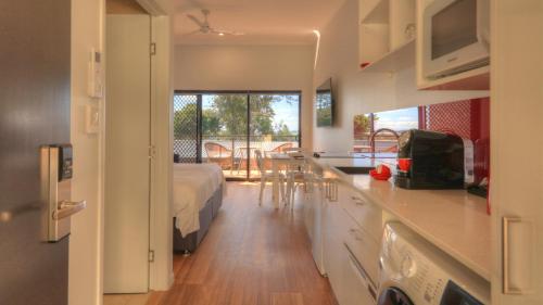 Atherton Apartments — 4-Star Luxury Hotel in Atherton, Australia