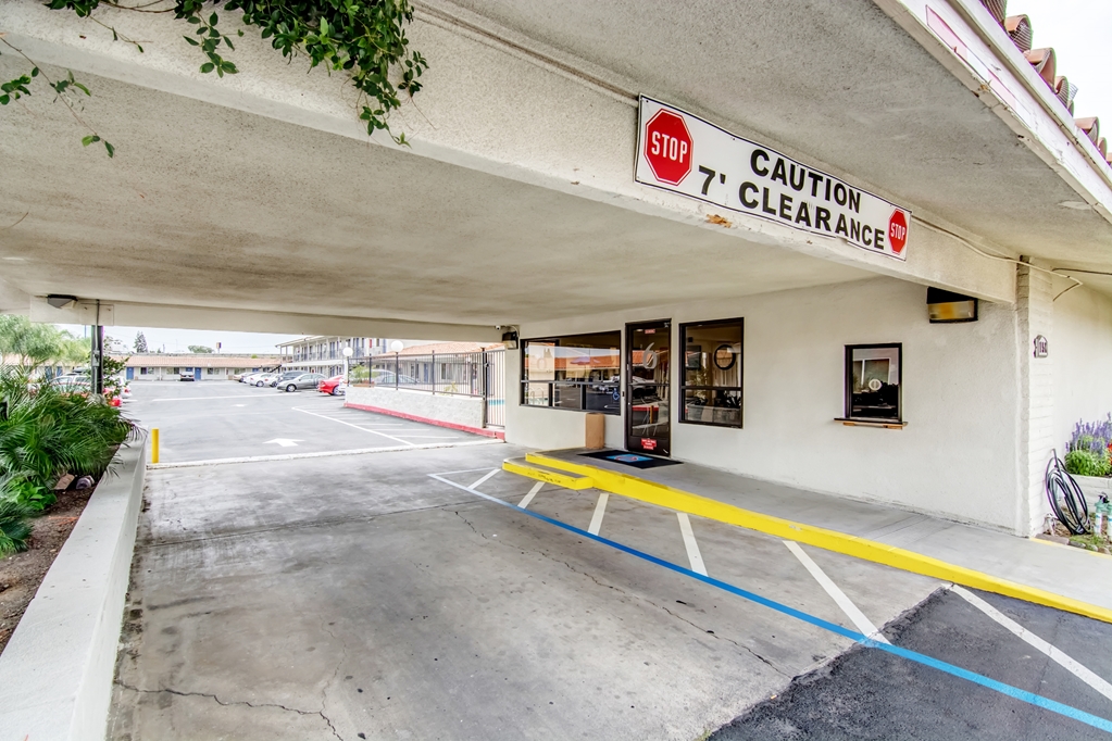 Motel 6 Manteca CA - photo 7