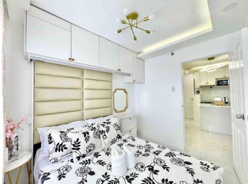 2BR Condo with Free Pool Access and Wifi — 4-Star Luxury Hotel in Davao, Philippines