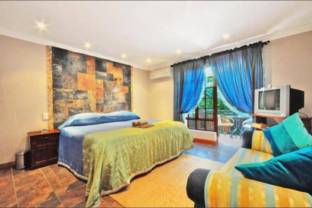 Amakoekoe Guest Lodge & Conference Venue — 4-Star Luxury Hotel in Roodepoort, South Africa