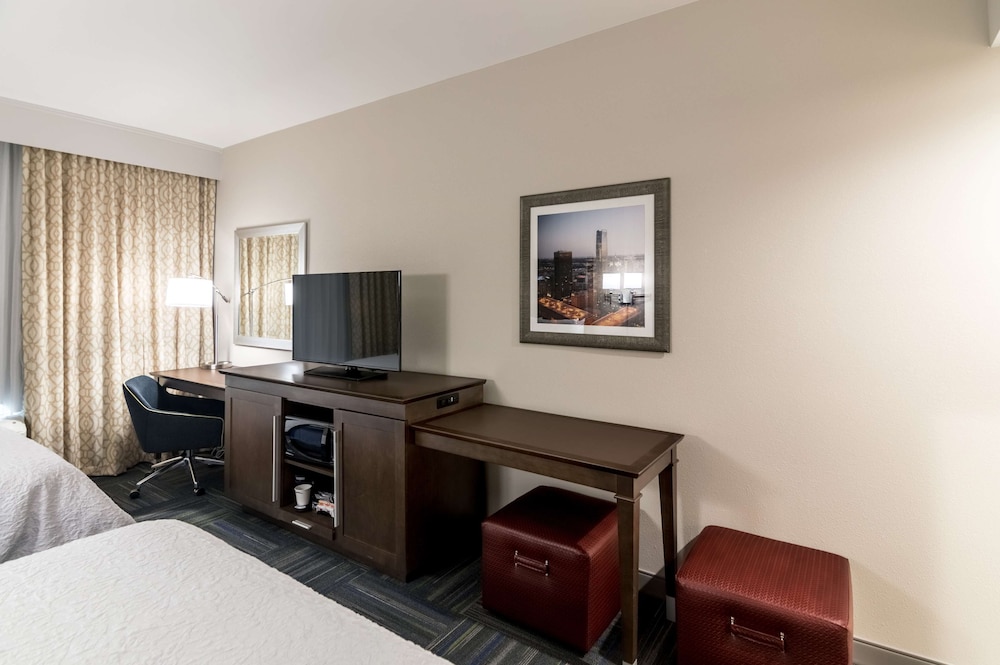 Hampton Inn Oklahoma City Northeast - photo 14