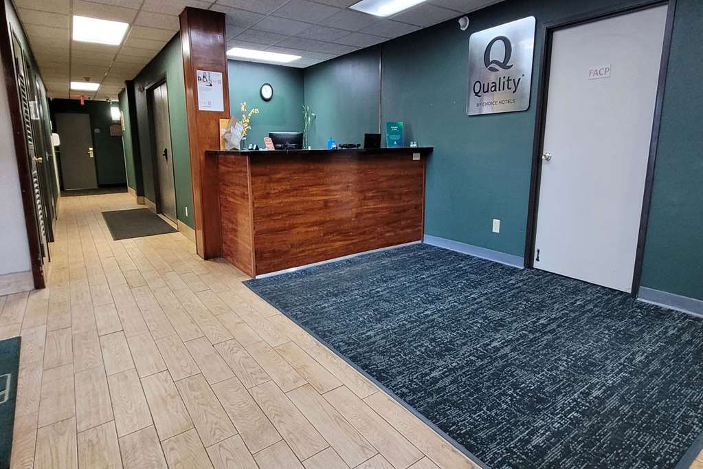 Quality Inn & Suites Columbia I 70 - photo 3