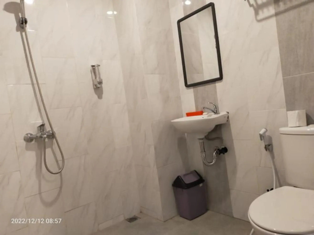 RedDoorz @ Seturan Raya 2 in Depok, Indonesia