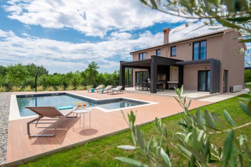 Villa Zara — 4-Star Luxury Hotel in None, Croatia