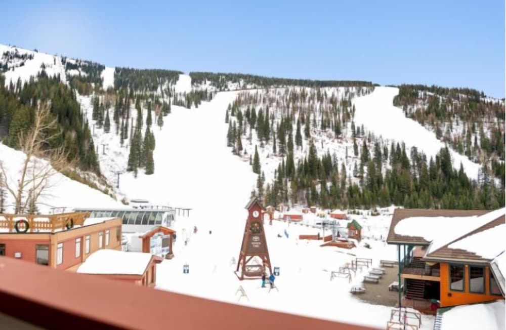 Schweitzer Mountain Resort Selkirk Lodge - photo 39