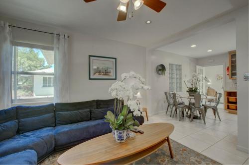 Coastal Comfort Retreat VR24 00083 in Sarasota, United States