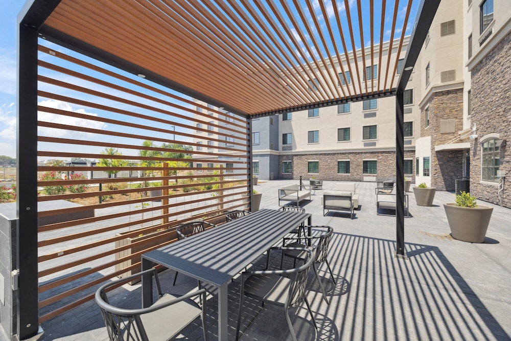 Staybridge Suites Sacramento Woodland - photo 120