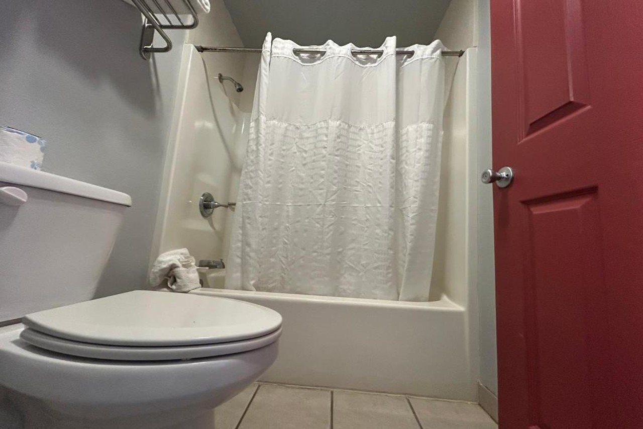 Aurora Inn Motel - photo 19