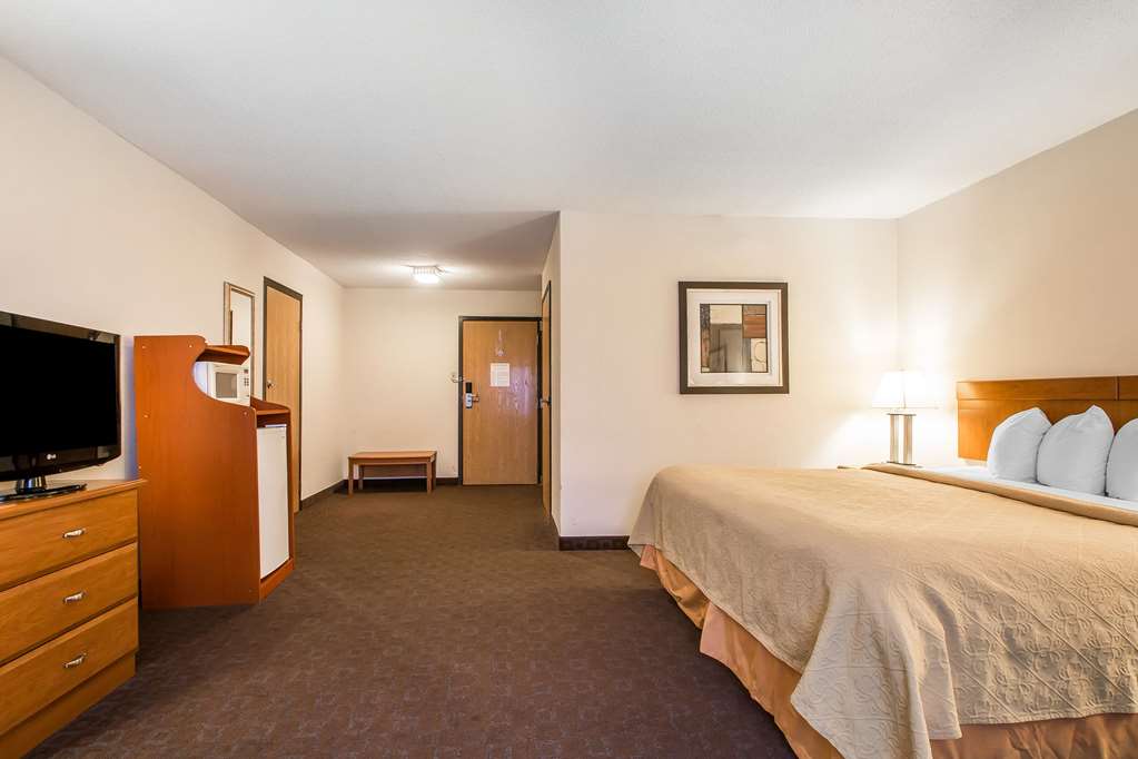 Quality Inn Morris I 80 - photo 8