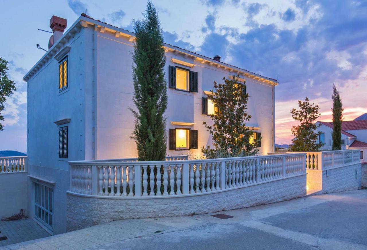 Beautiful Dubrovnik Villa 5 Bedrooms Villa Gold Dubrovnik Sea Views