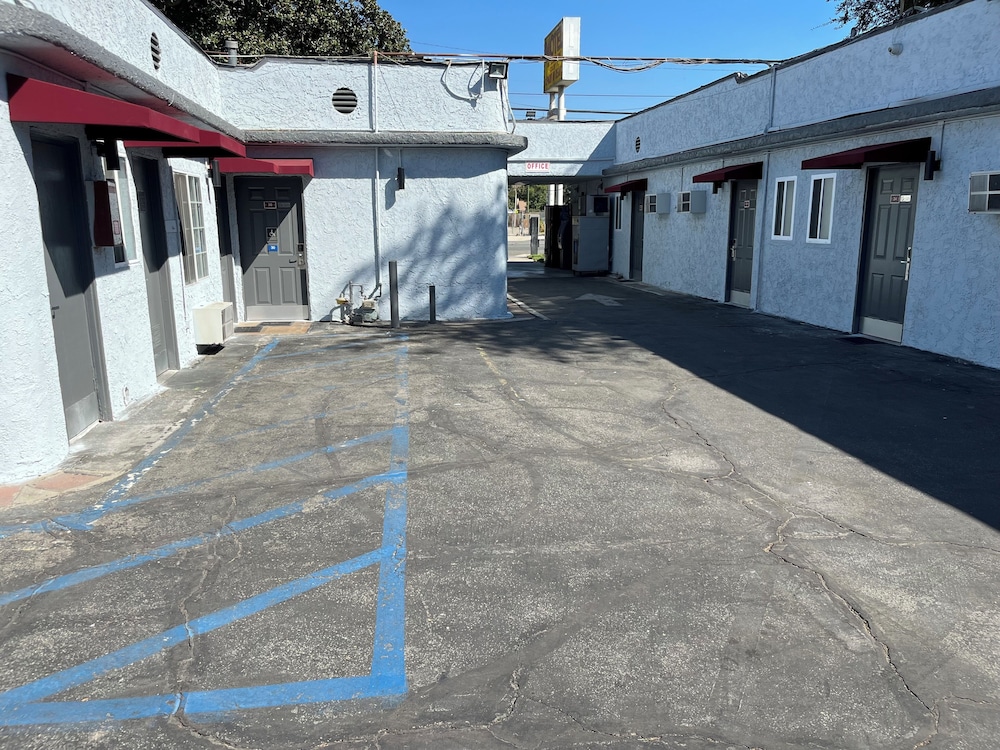 Griffith Park Motel LA Hollywood Area - photo 15