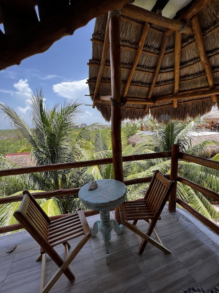 Ensueño Holbox & Beach Club