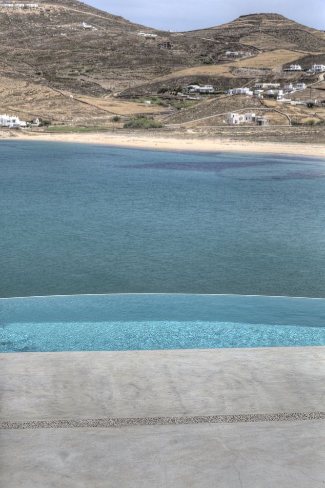 Villa Barbarossa — 4-Star Luxury Hotel in Mykonos, Greece