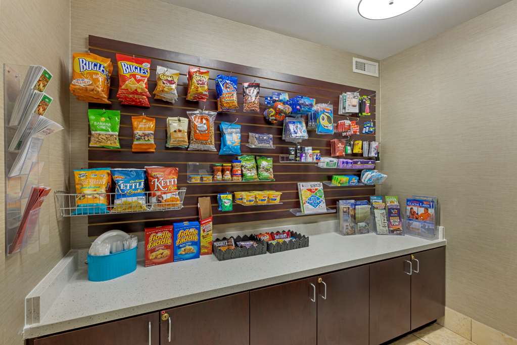 Best Western Watertown Inn and Suites - photo 37