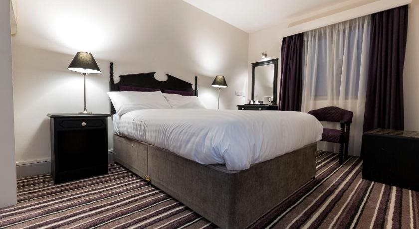 Ivy Tower Hotel