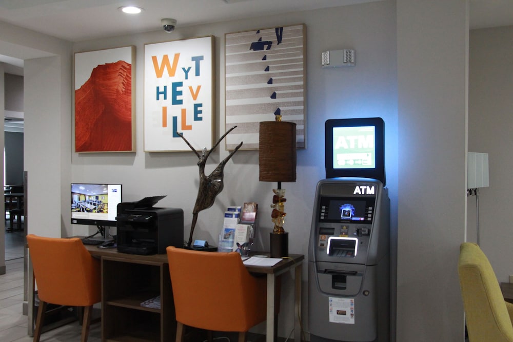 Holiday Inn Express and Suites Wytheville by IHG - photo 67
