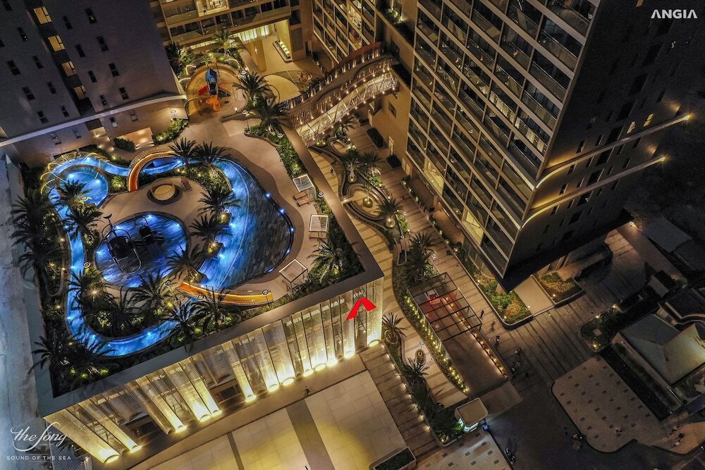 Căn Hộ The Sóng Vũng Tàu Hồ Bơi Vô Cực — 5-Star Luxury Hotel in Vung Tau, Vietnam