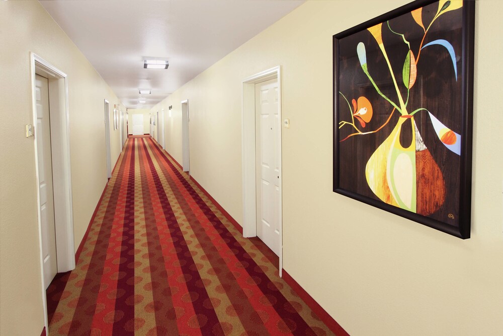 TownePlace Suites by Marriott San Jose Campbell - photo 15