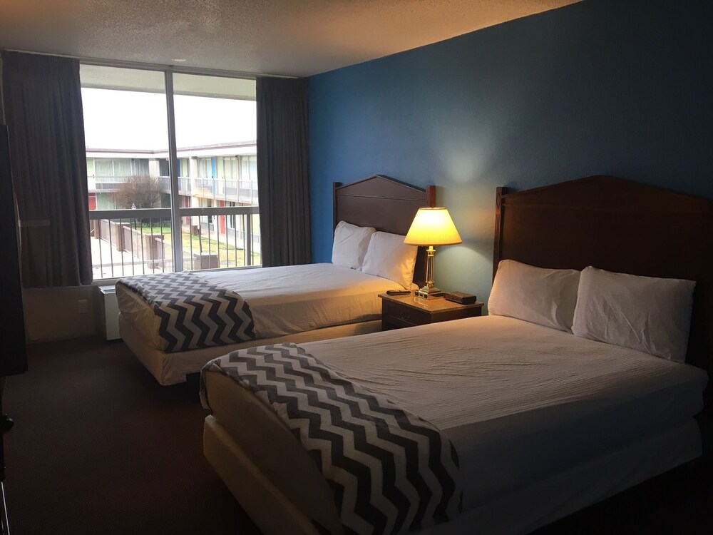 River Rock Inn — Mountain Home — photo 5