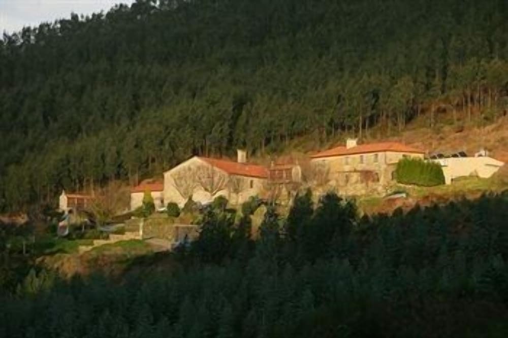 Casa Grande Do Bachao — 4-Star Luxury Hotel in Santiago De Compostela, Spain