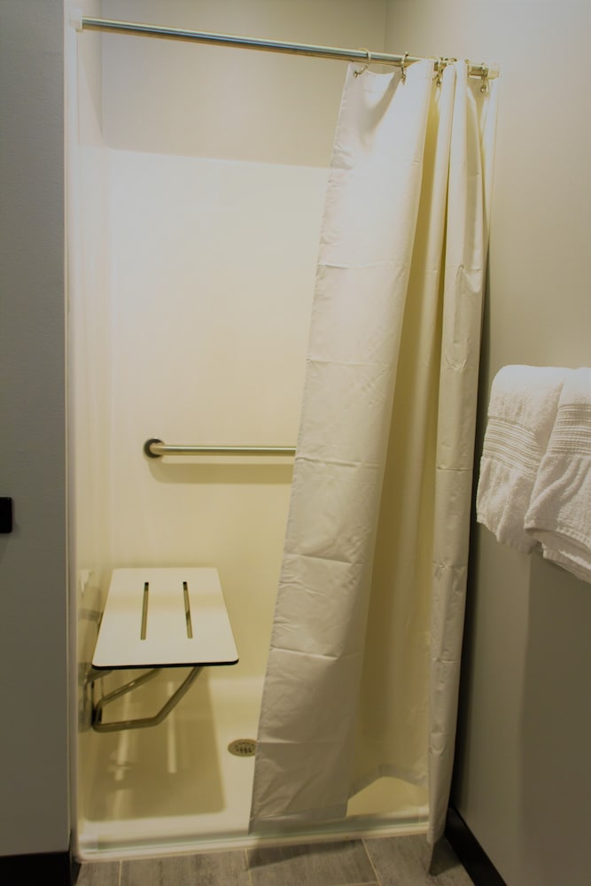 Watershed Hotel - photo 46