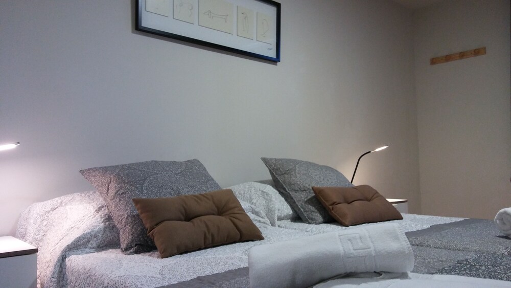 Alma del Camino Rooms & Albergue in Sarria, Spain