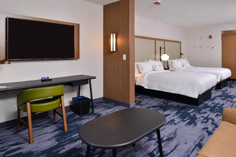 Fairfield Inn & Suites by Marriott Canton - photo 41