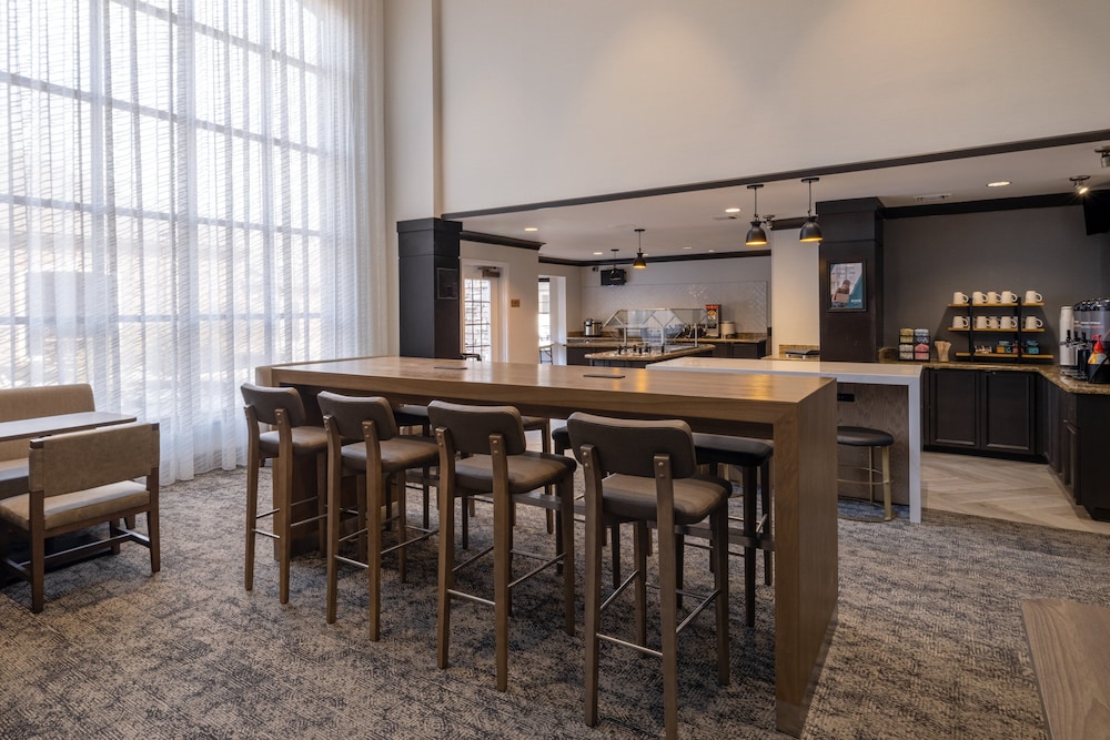 Staybridge Suites Columbus Dublin - photo 44