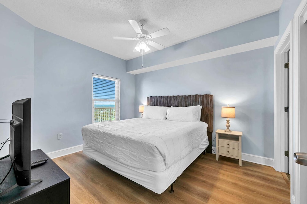 Majestic Beach Towers 2 1803 - photo 5