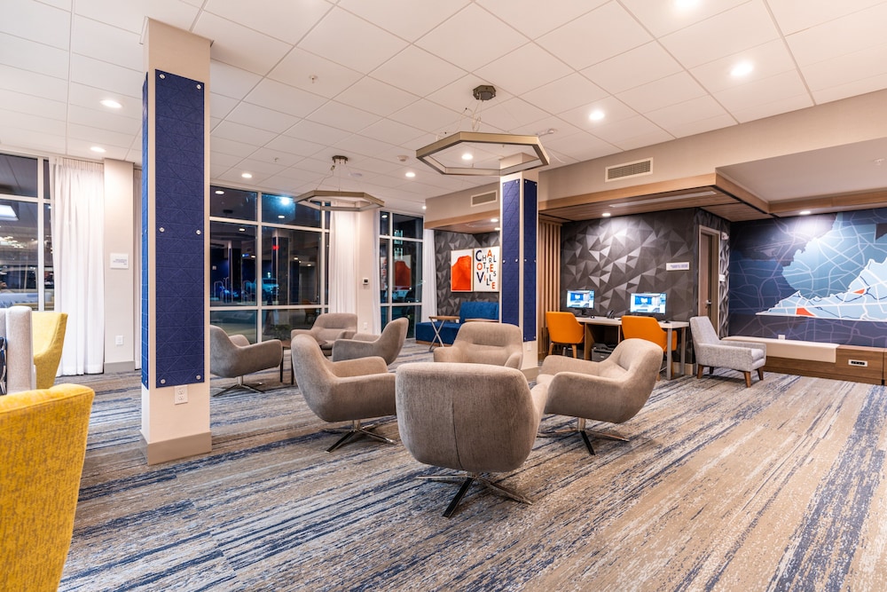 Holiday Inn Express & Suites Charlottesville by IHG - photo 115