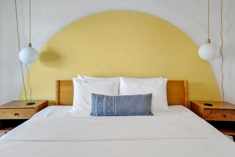 The Starlite Inn - photo 30