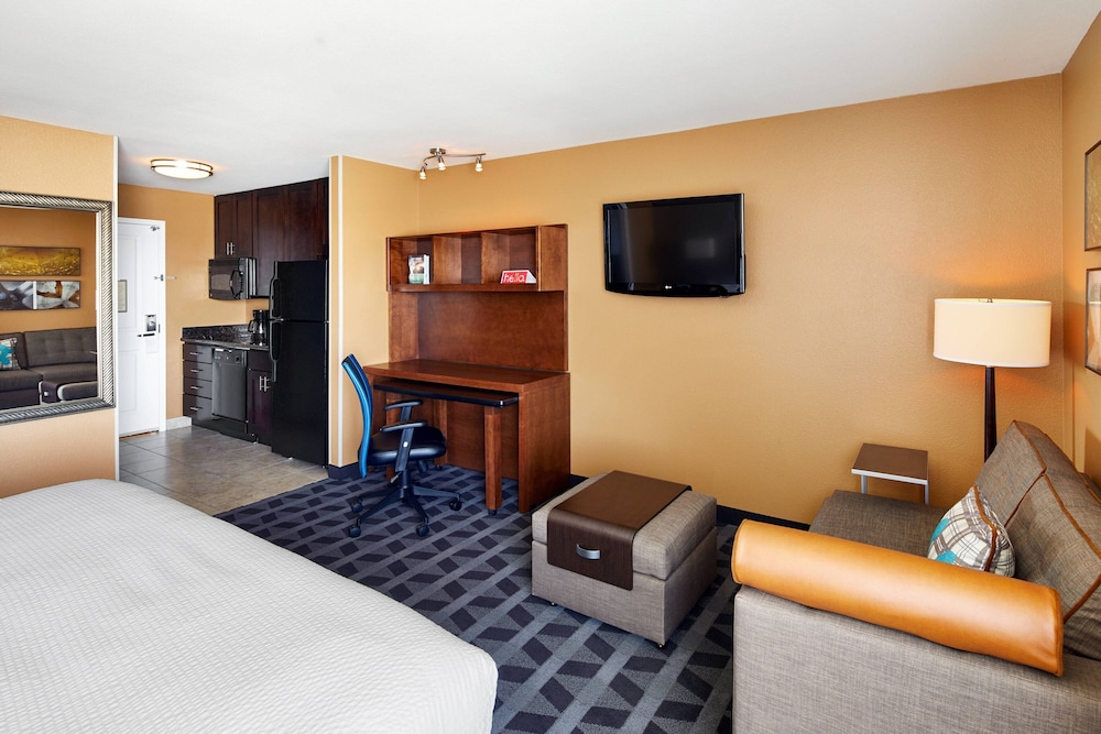 TownePlace Suites Midland - photo 9